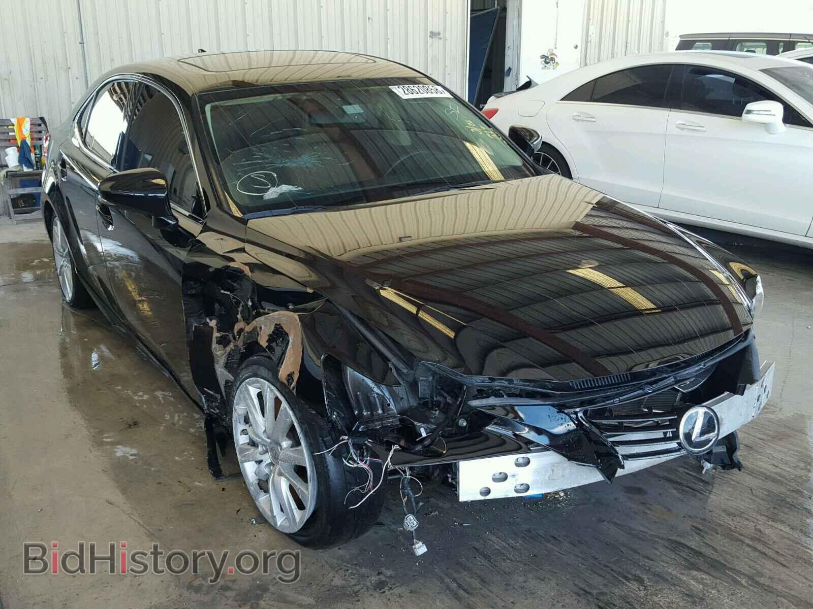 Photo JTHCM1D28G5007003 - LEXUS IS300 2016