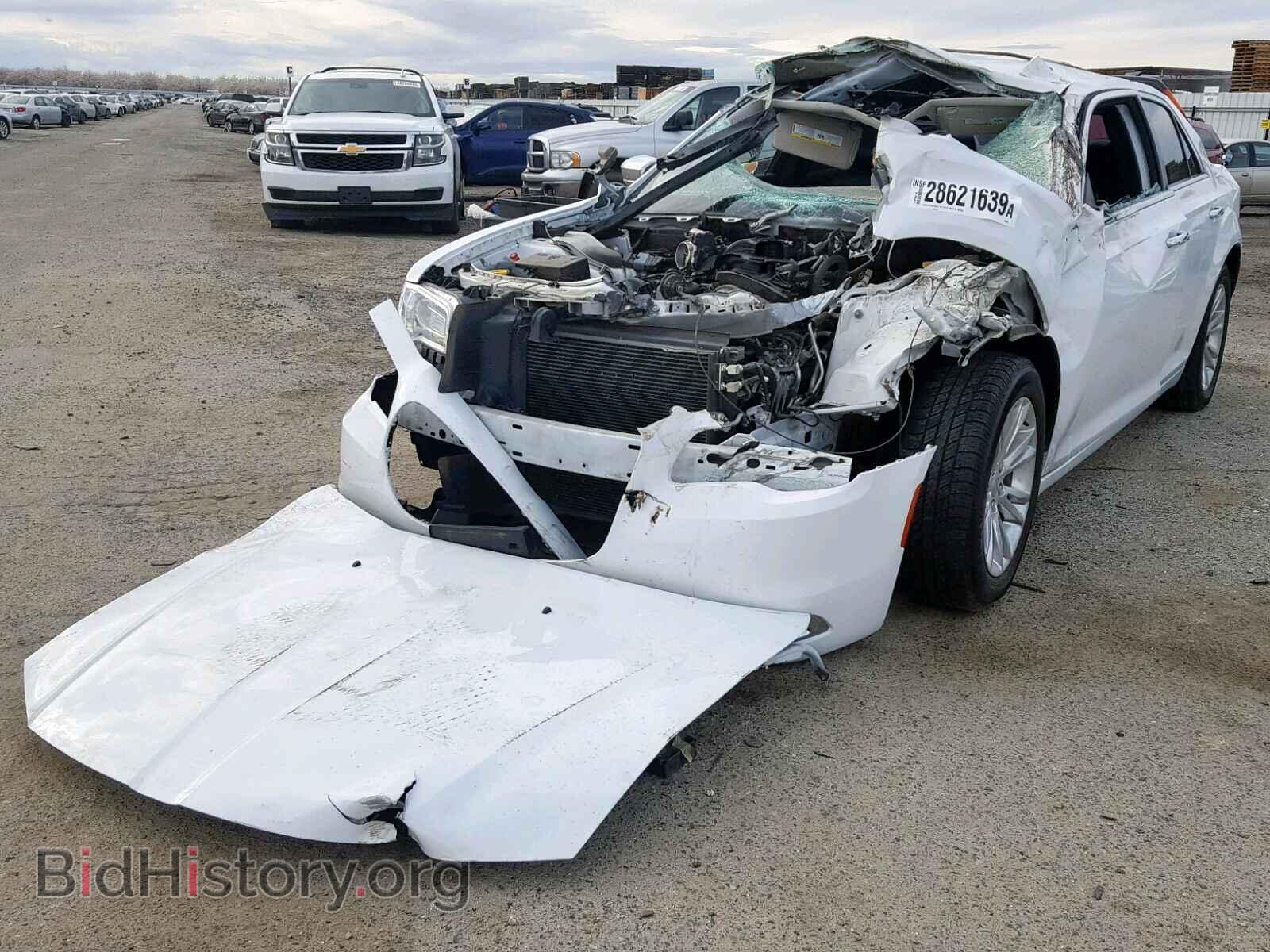 2015 CHRYSLER 300 - VIN: 2C3CCAEG3FH920892 - Фото 2