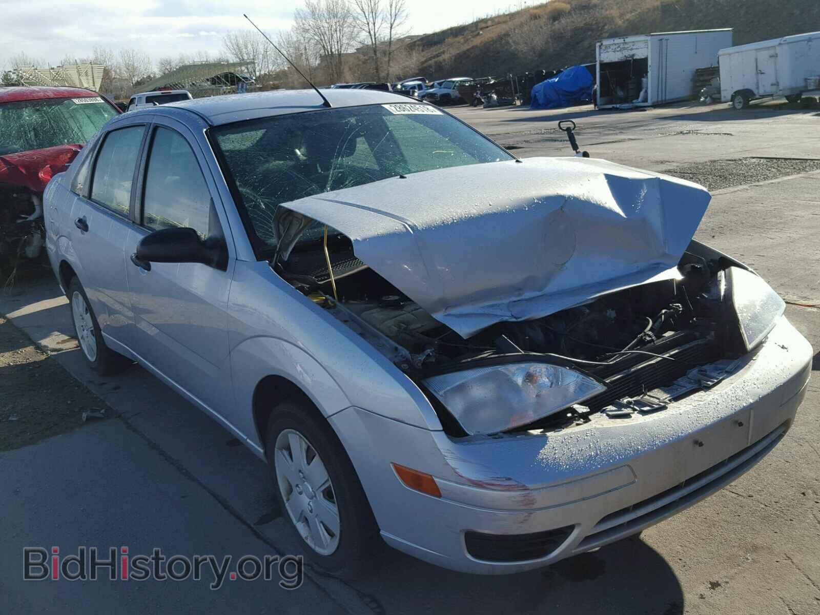 Фотография 1FAHP34N37W107286 - FORD FOCUS 2007