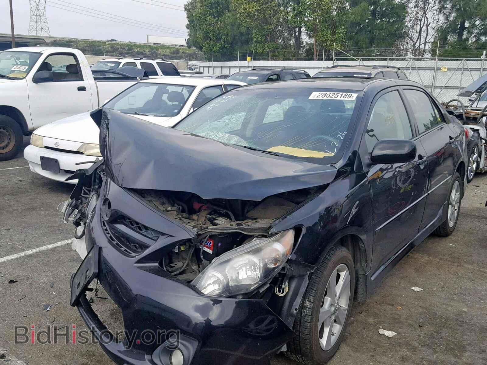 2011 TOYOTA COROLLA BA - VIN: 2T1BU4EE7BC729310 - Фото 2
