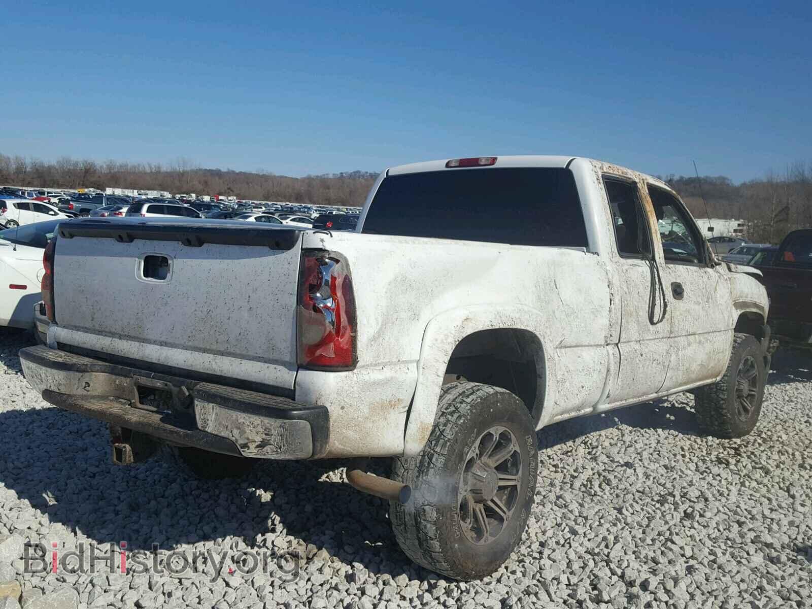 2005 CHEVROLET SILVERADO - VIN: 1GCEK19B65E286036 - Фото 4