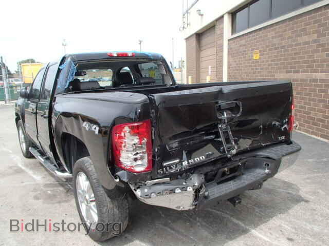 2013 CHEVROLET SILVERADO - VIN: 3GCPKTE72DG134137 - Фото 3
