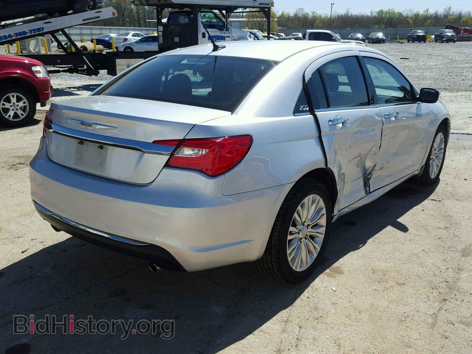 2011 CHRYSLER 200 - VIN: 1C3BC2FG5BN580825 - Фото 4