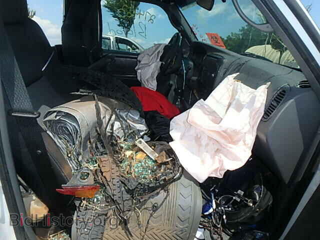 2005 MAZDA B2300 - VIN: 4F4YR12D95PM03396 - Photo 5