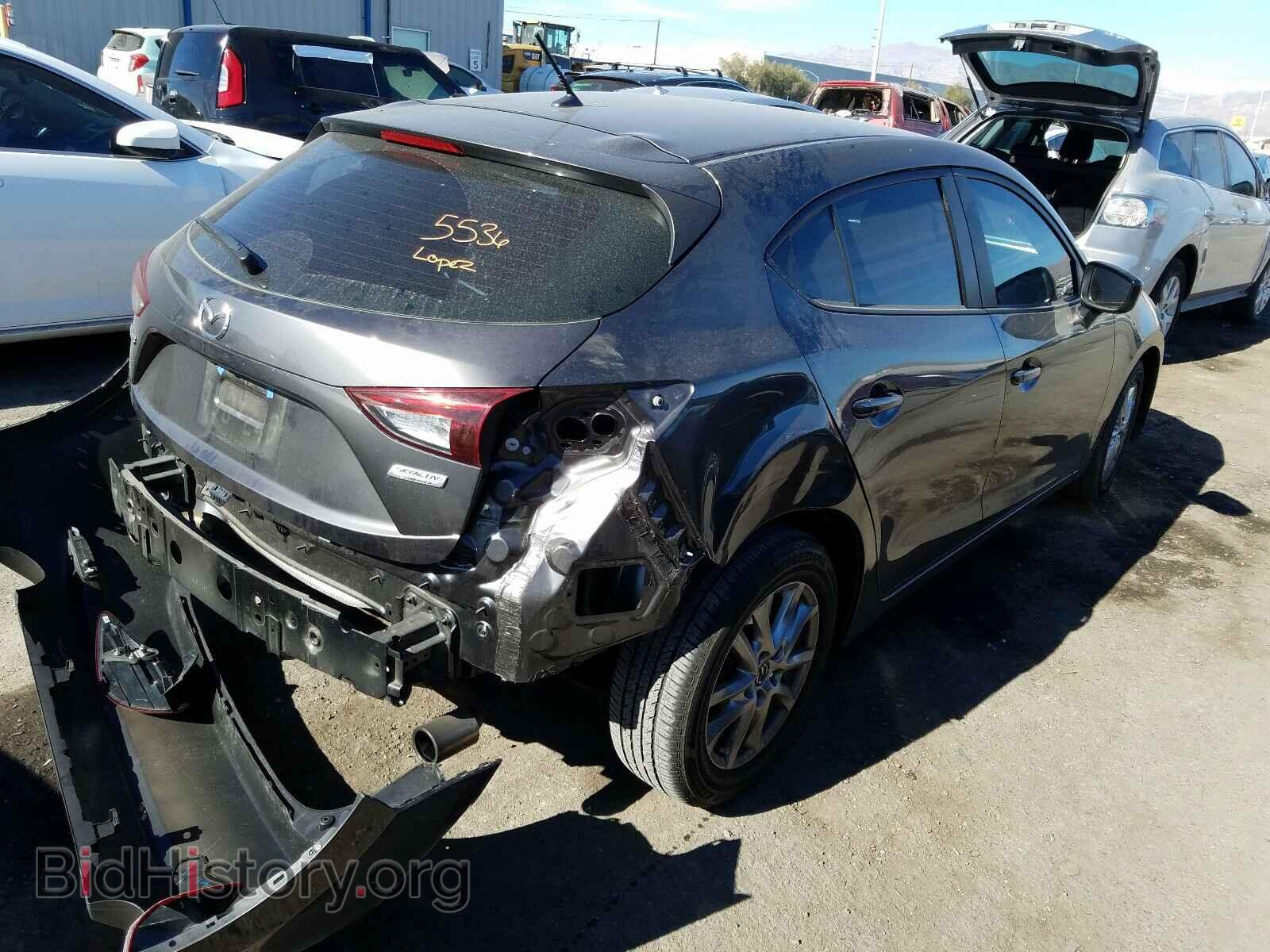 2017 MAZDA 3 - VIN: 3MZBN1K77HM104680 - Фото 4