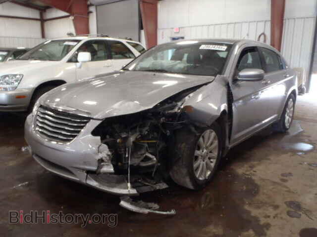 2013 CHRYSLER 200 - VIN: 1C3CCBBB2DN601437 - Фото 2