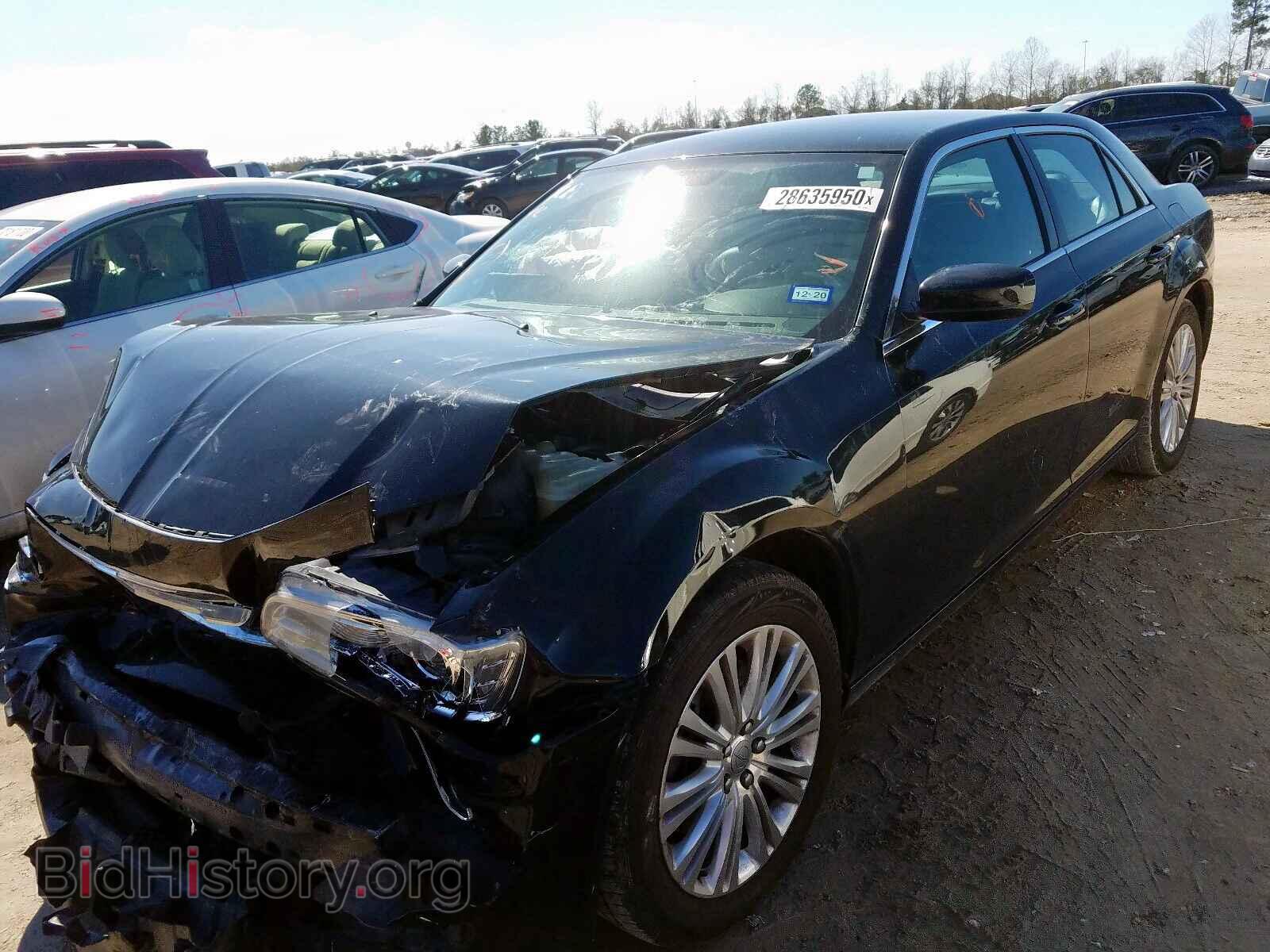 2014 CHRYSLER 300 - VIN: 2C3CCARG0EH120365 - Фото 2