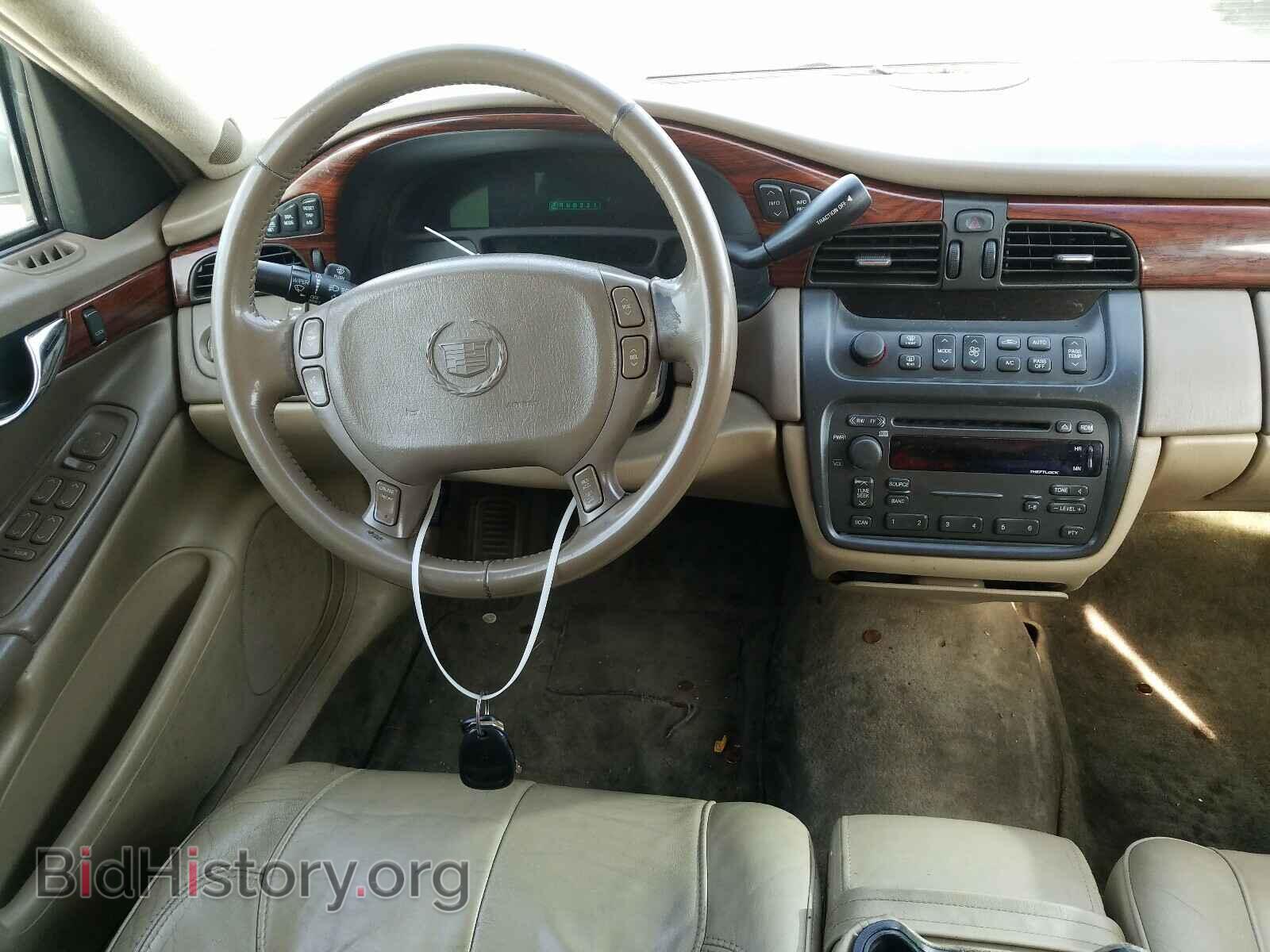 2004 CADILLAC DEVILLE - VIN: 1G6KD54Y94U172250 - Photo 9