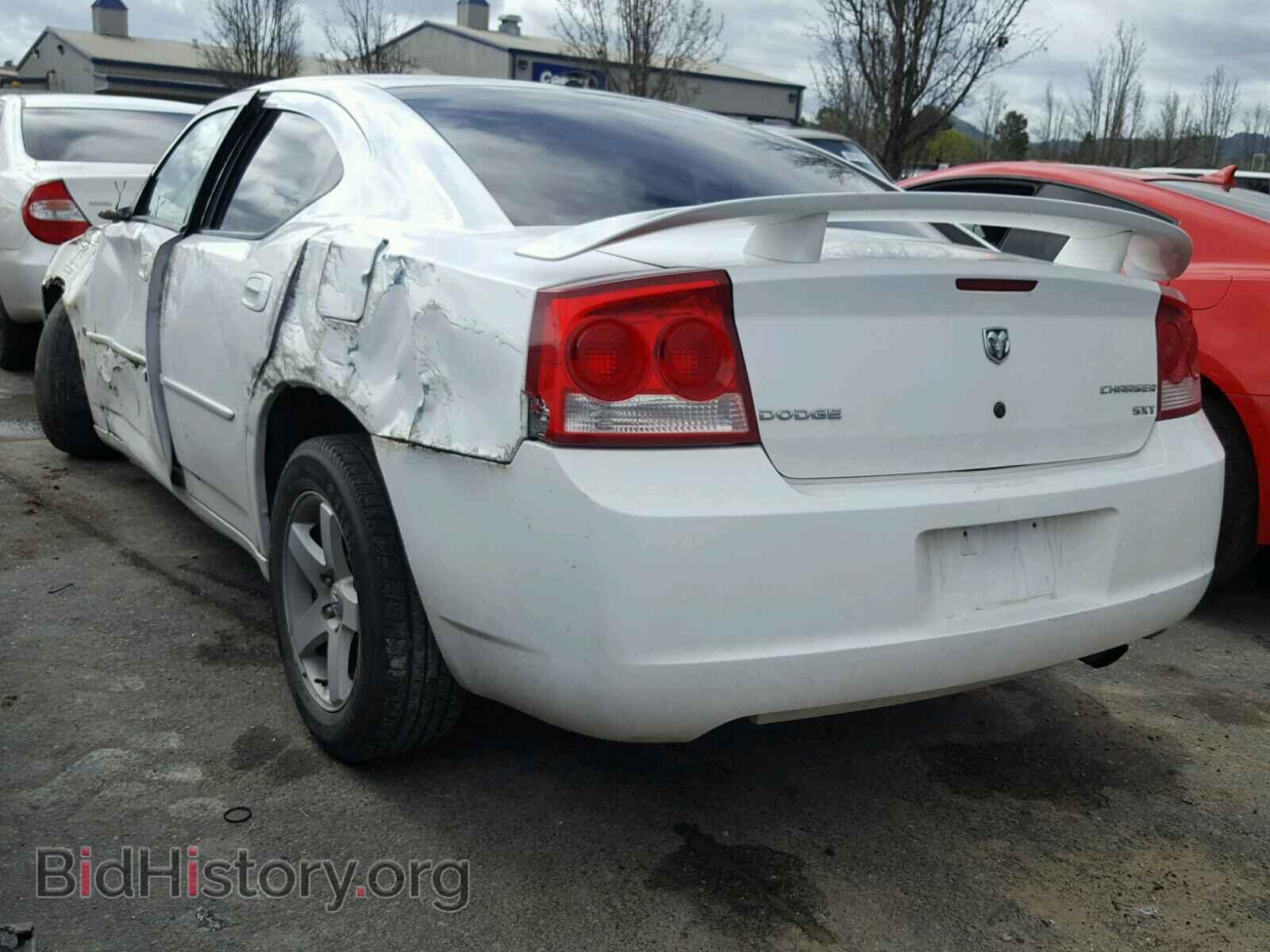 2010 DODGE CHARGER - VIN: 2B3CA3CV2AH299492 - Фото 3