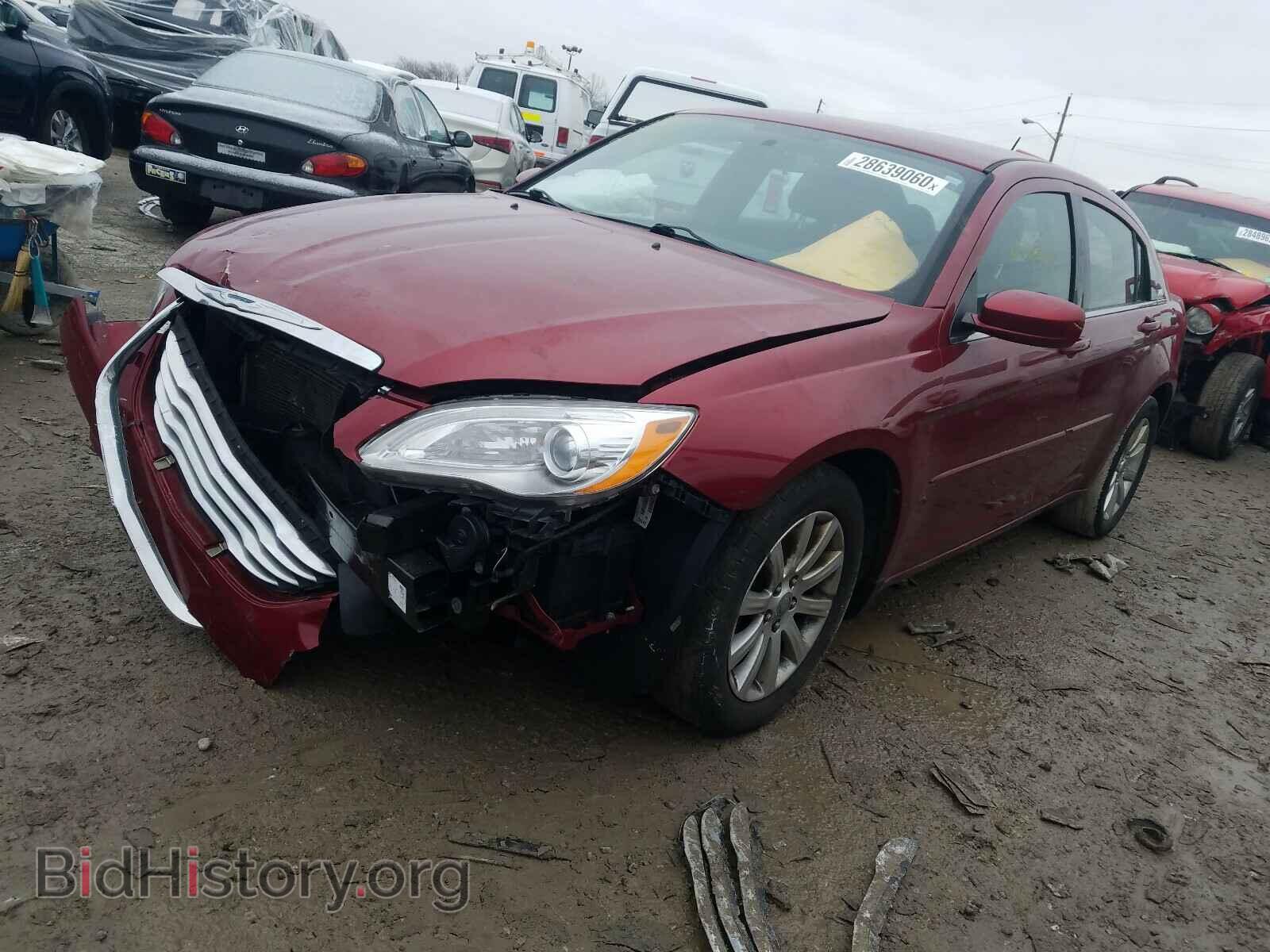 2013 CHRYSLER 200 - VIN: 1C3CCBBB9DN678936 - Фото 2