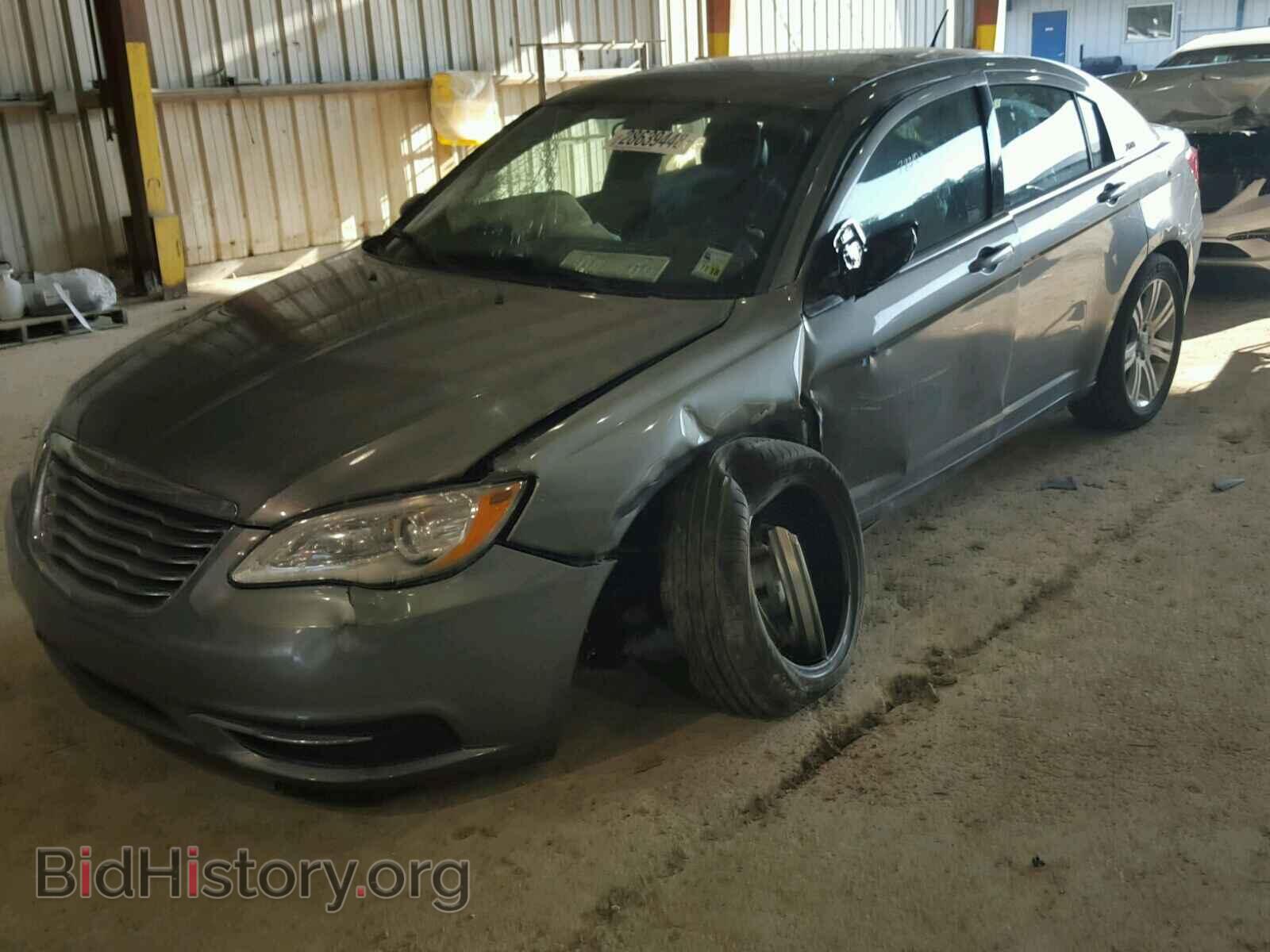 2013 CHRYSLER 200 - VIN: 1C3CCBBB9DN542872 - Photo 2