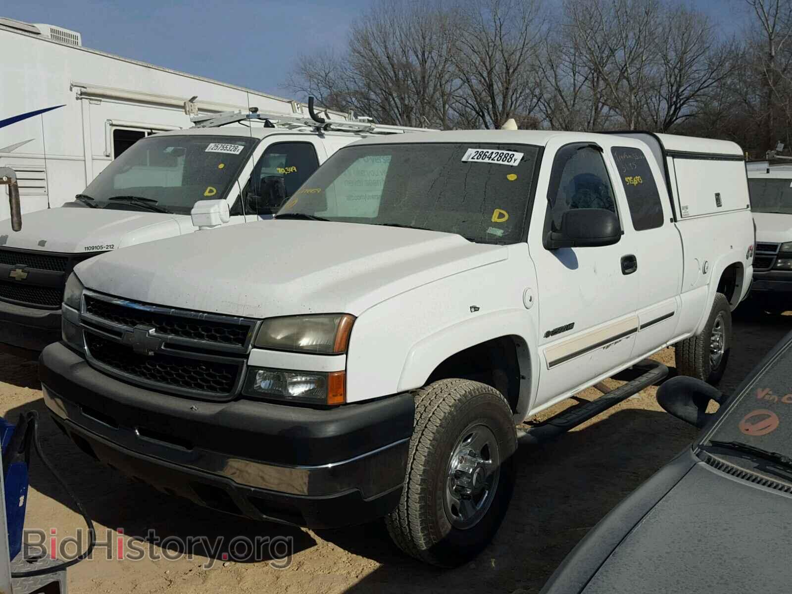 2007 CHEVROLET SILVERADO - VIN: 1GCHK29G97E174459 - Photo 2