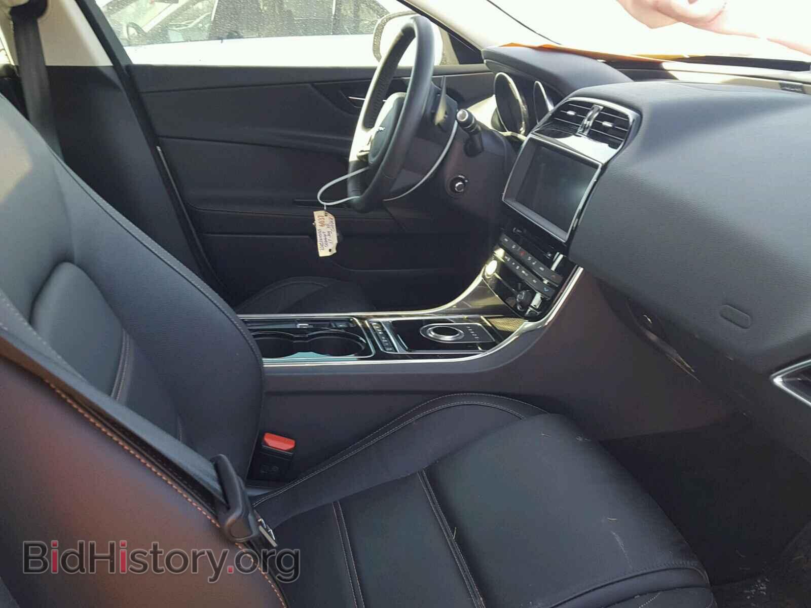 2017 JAGUAR XE - VIN: SAJAK4BVXHA971447 - Фото 5
