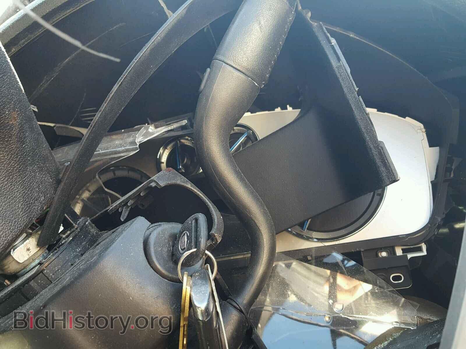 2011 CADILLAC ESCALADE - VIN: 1GYS4BEF6BR235582 - Фото 8