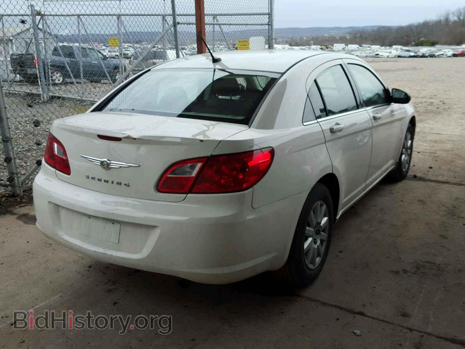 2010 CHRYSLER SEBRING - VIN: 1C3CC4FB3AN152500 - Фото 4