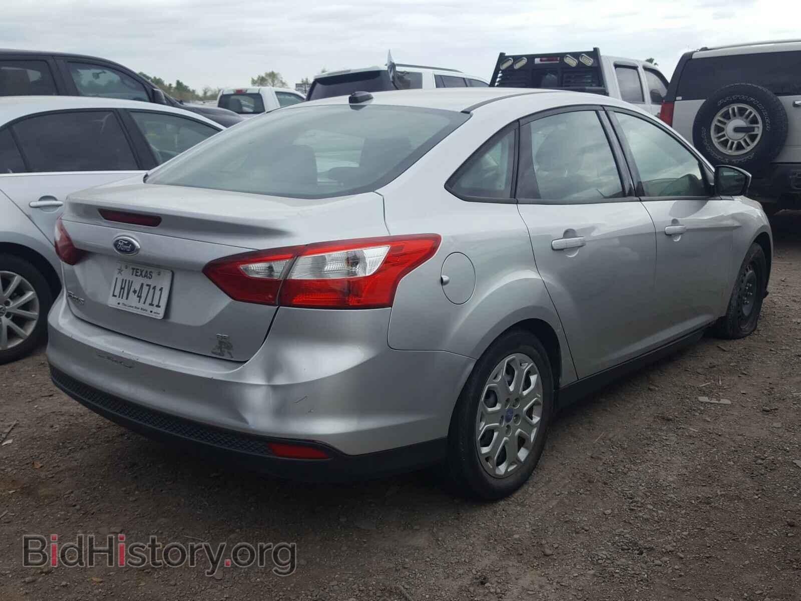 2012 FORD FOCUS SE - VIN: 1FAHP3F2XCL186437 - Фото 4