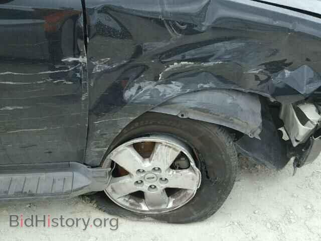 2011 FORD ESCAPE - VIN: 1FMCU0D77BKA83177 - Photo 9