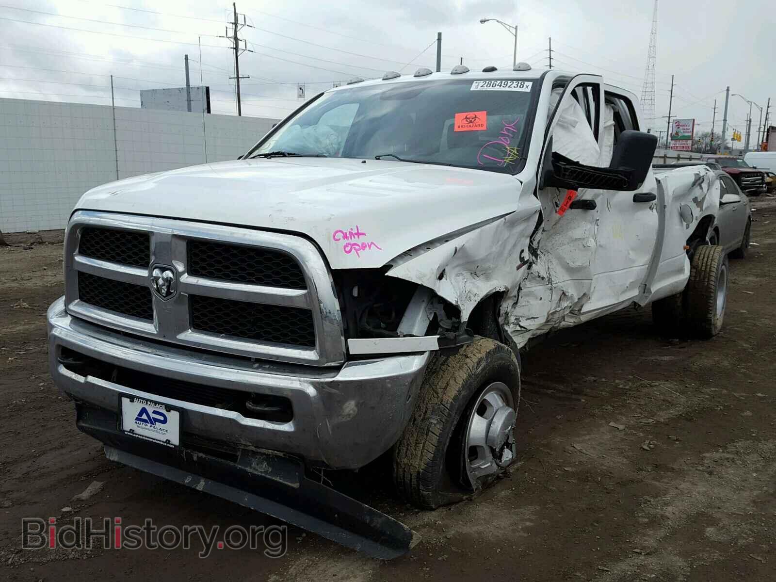 2014 RAM 3500 - VIN: 3C63RRGL5EG326099 - Photo 2