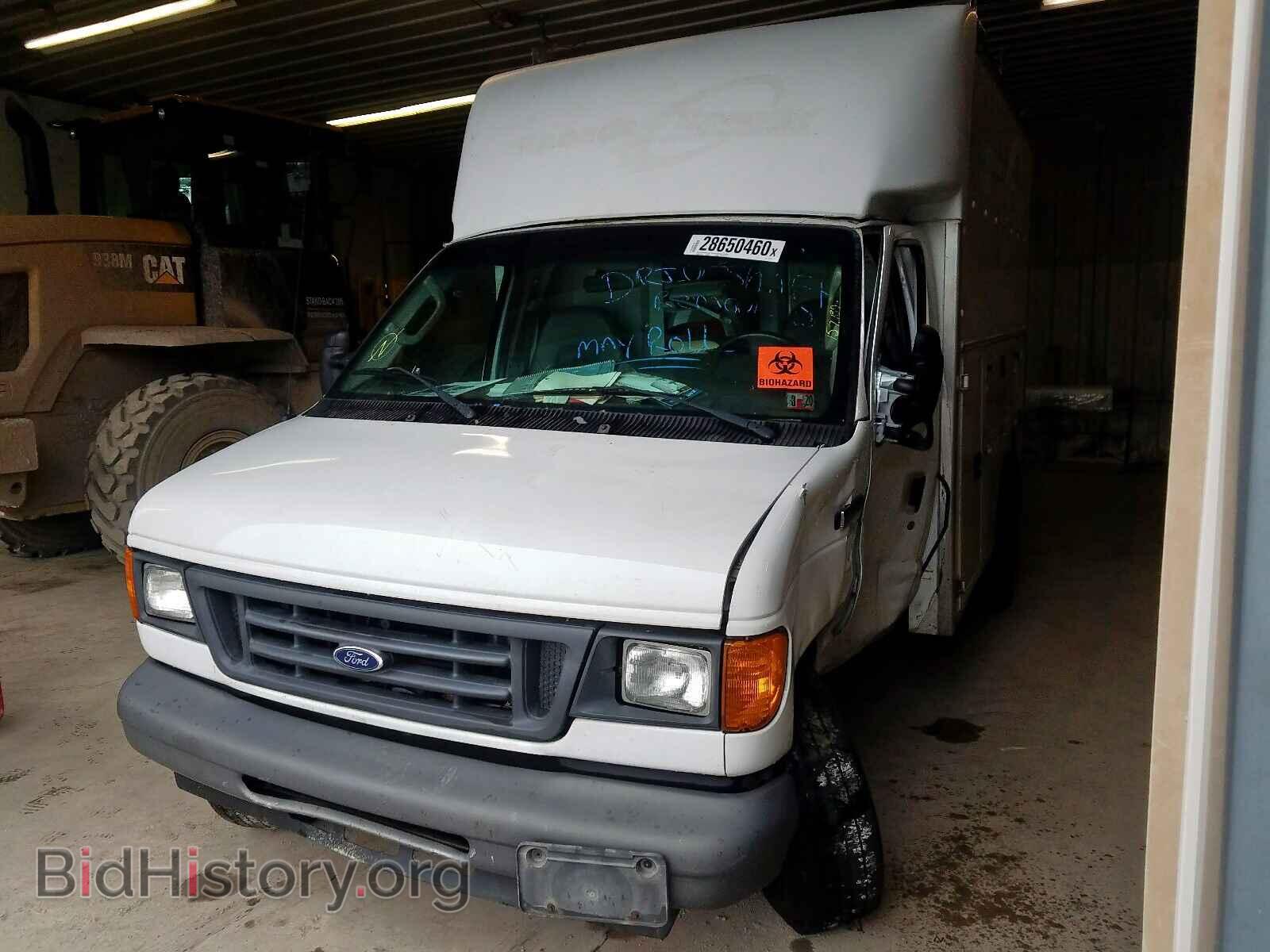 2007 FORD ECONOLINE - VIN: 1FDSE35L37DA99457 - Фото 2