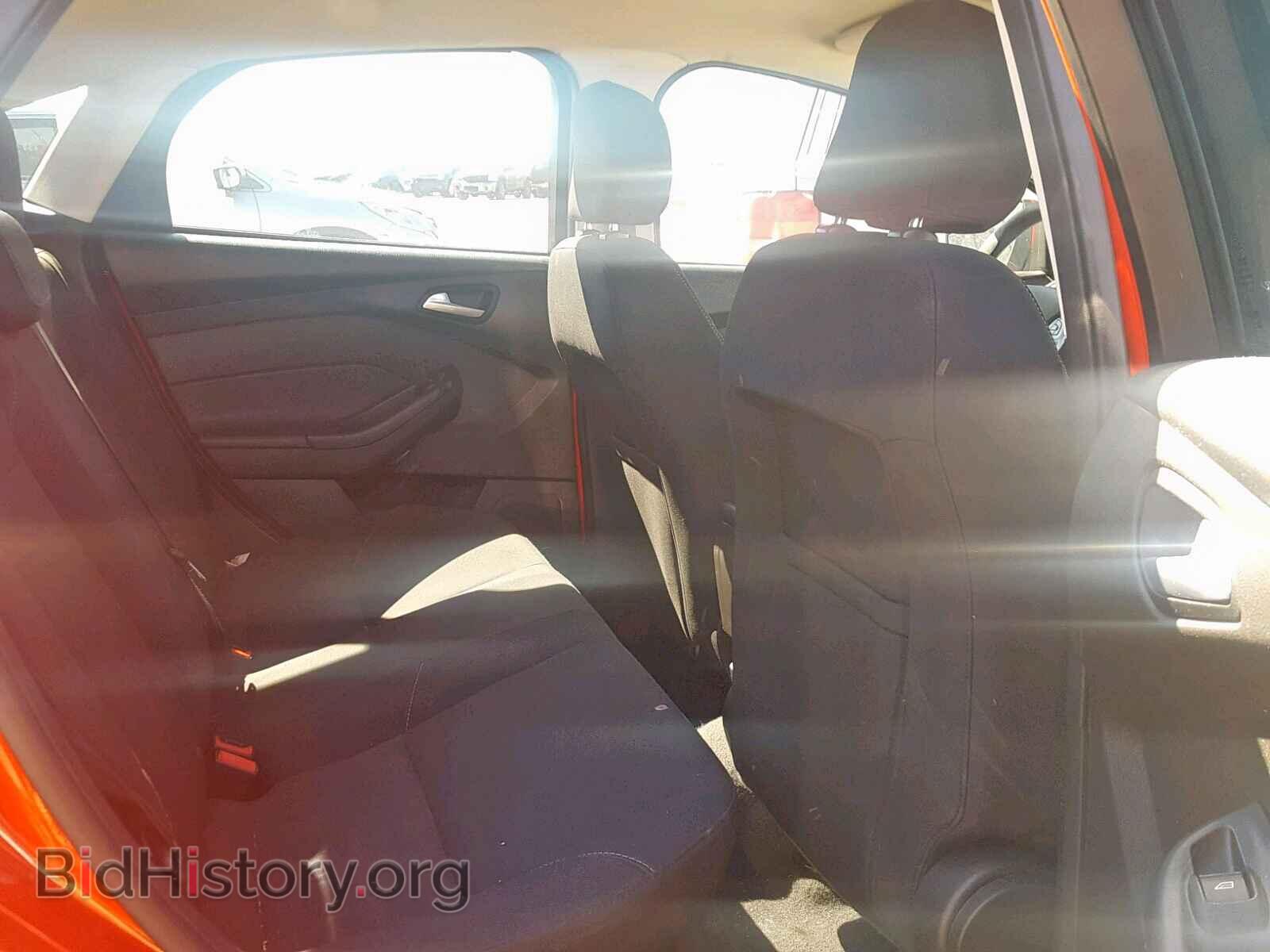 2016 FORD FOCUS SE - VIN: 1FADP3F25GL272632 - Фото 6