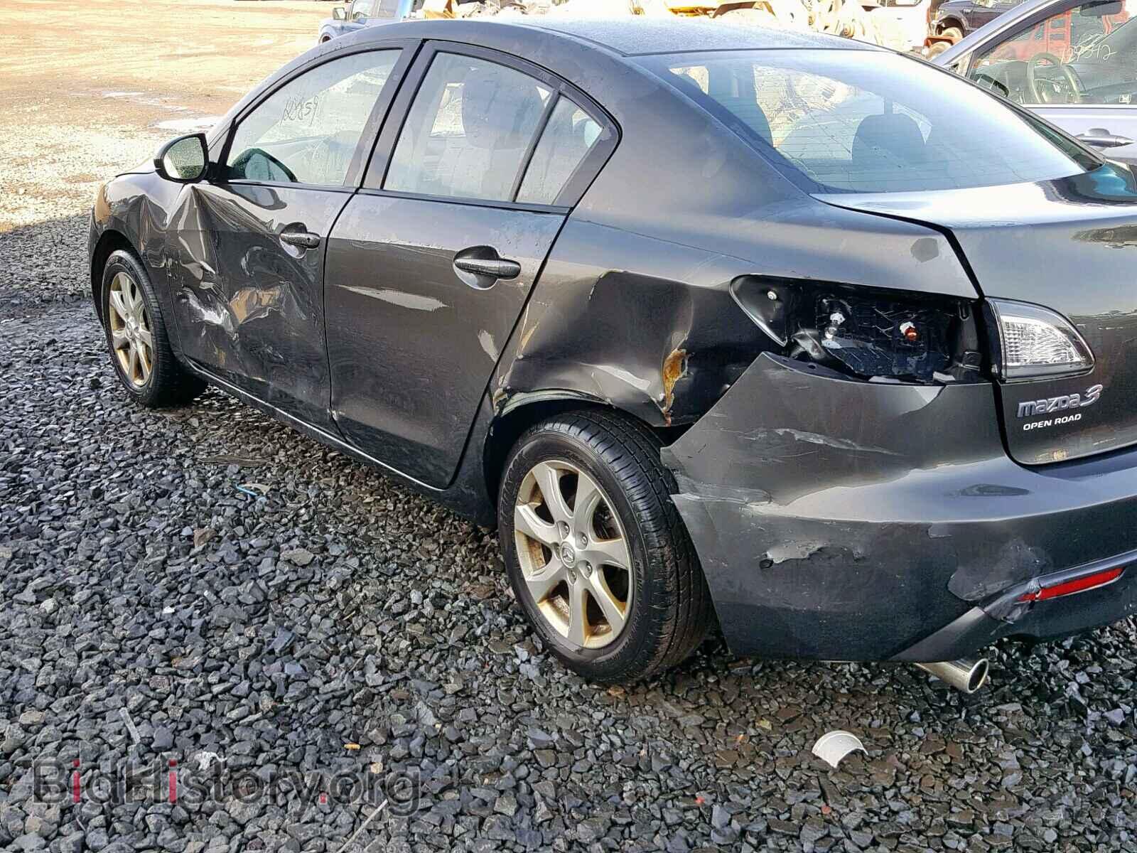2010 MAZDA 3 - VIN: JM1BL1SGXA1233850 - Фото 9