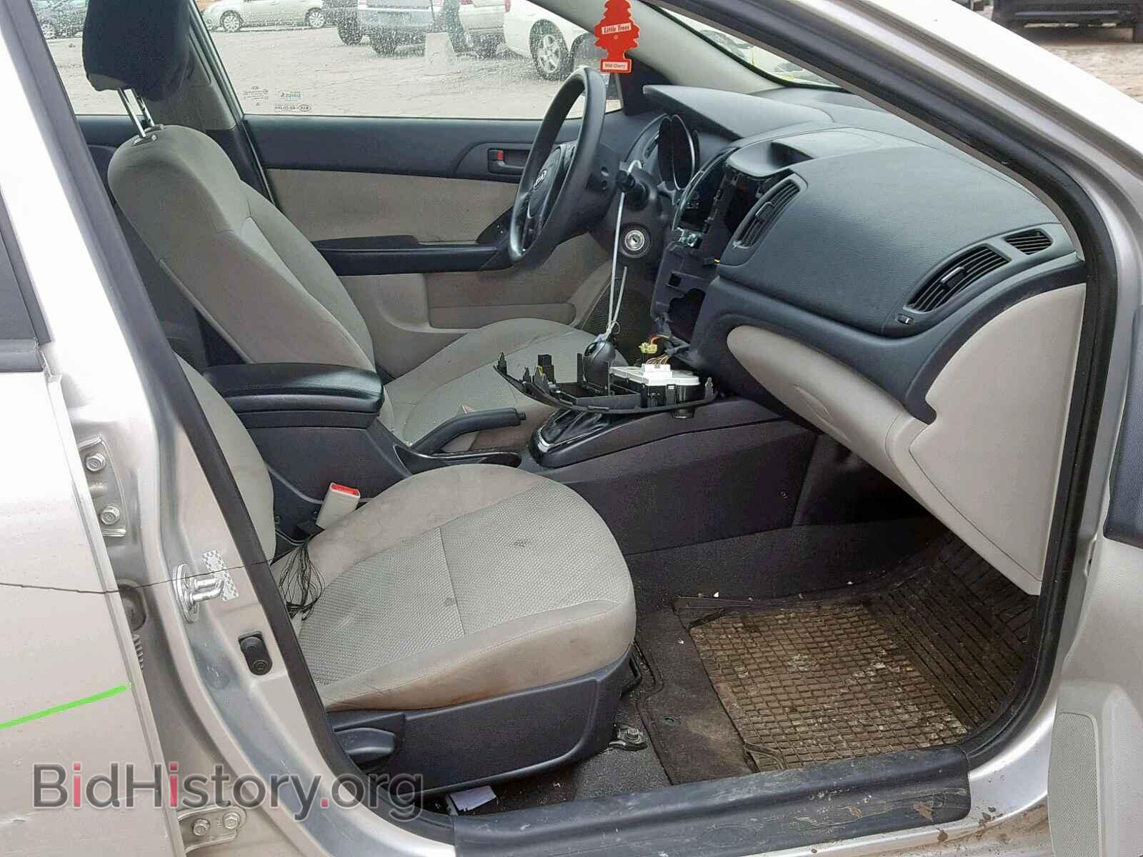 2011 KIA FORTE - VIN: KNAFU4A2XB5420342 - Фото 5
