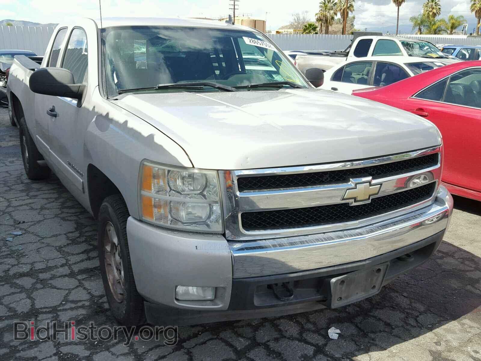 Фотография 2GCEC19C971540087 - CHEVROLET SILVERADO 2007