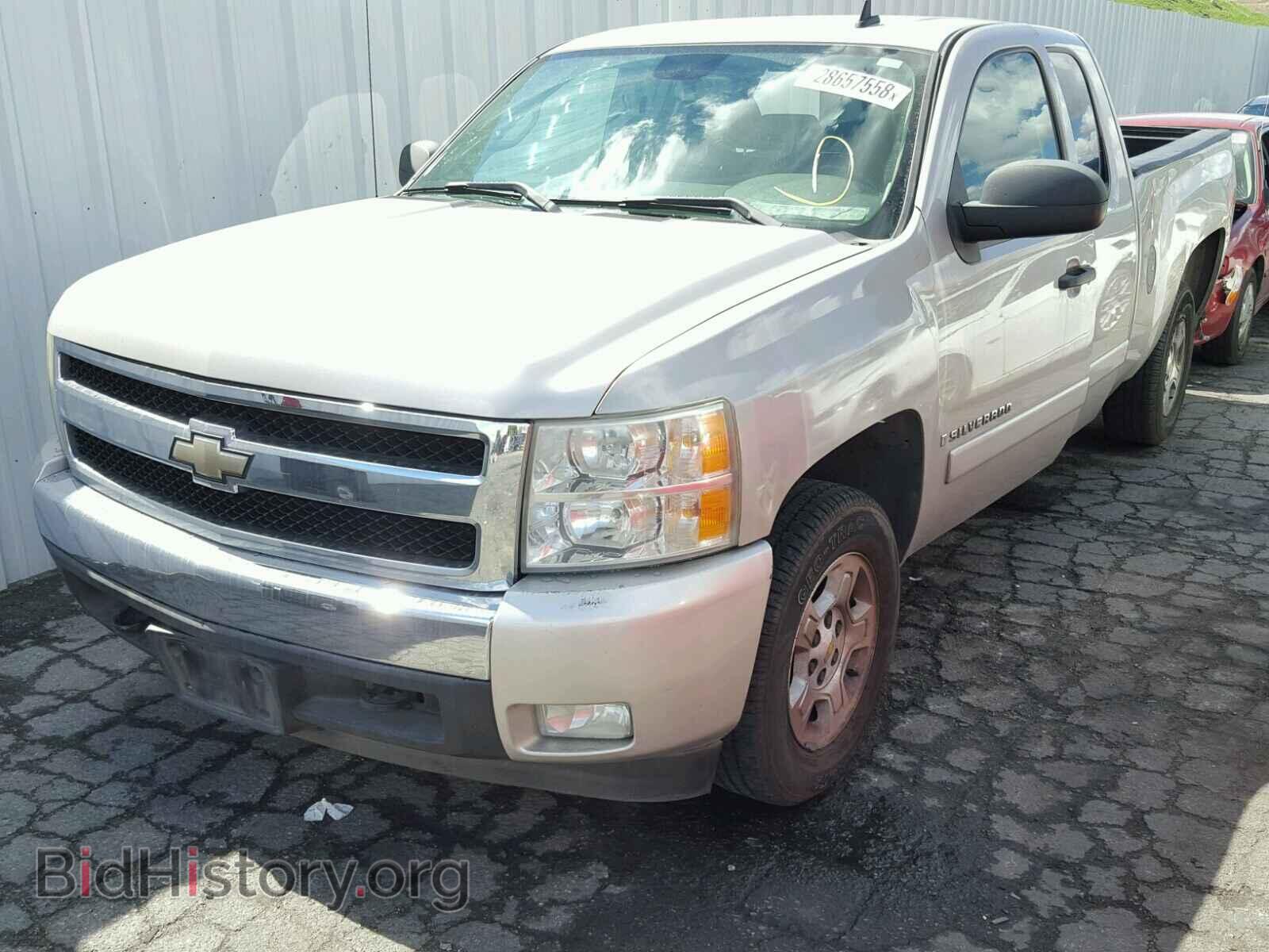 2007 CHEVROLET SILVERADO - VIN: 2GCEC19C971540087 - Фото 2