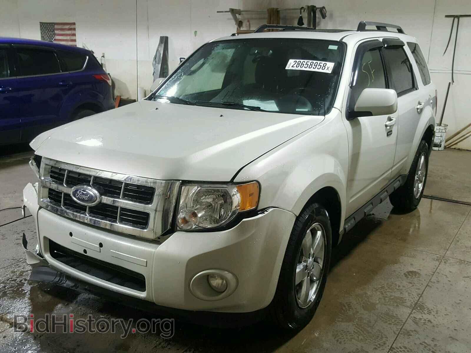 2009 FORD ESCAPE - VIN: 1FMCU94G09KA26835 - Фото 2