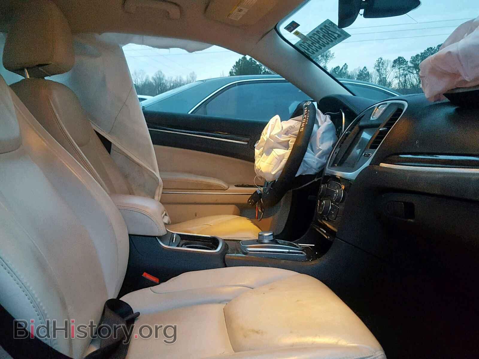 2016 CHRYSLER 300 - VIN: 2C3CCAAG1GH156614 - Фото 5