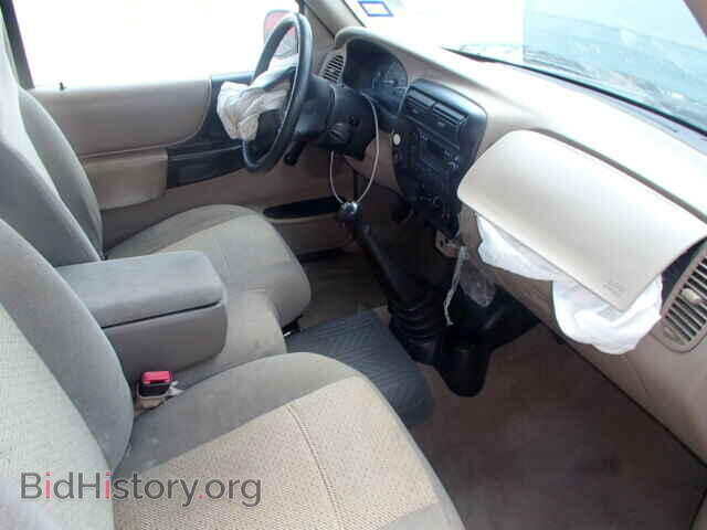 1999 MAZDA B2500 - VIN: 4F4YR12C8XTM09143 - Фото 5