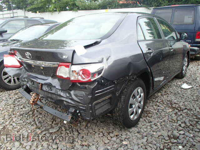 2011 TOYOTA COROLLA - VIN: JTDBU4EE4B9130516 - Фото 4