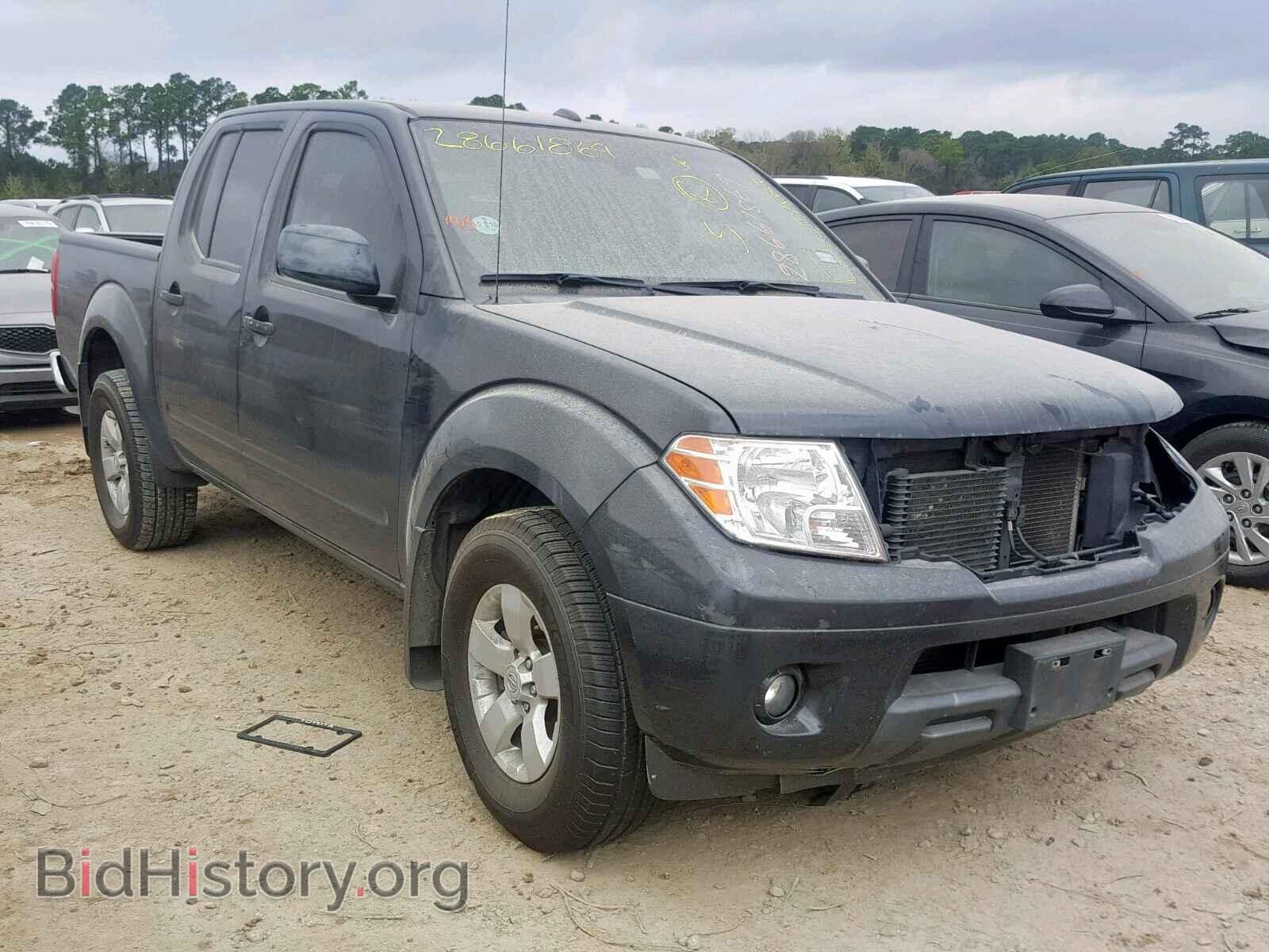 Photo  - NISSAN FRONTIER S 2013