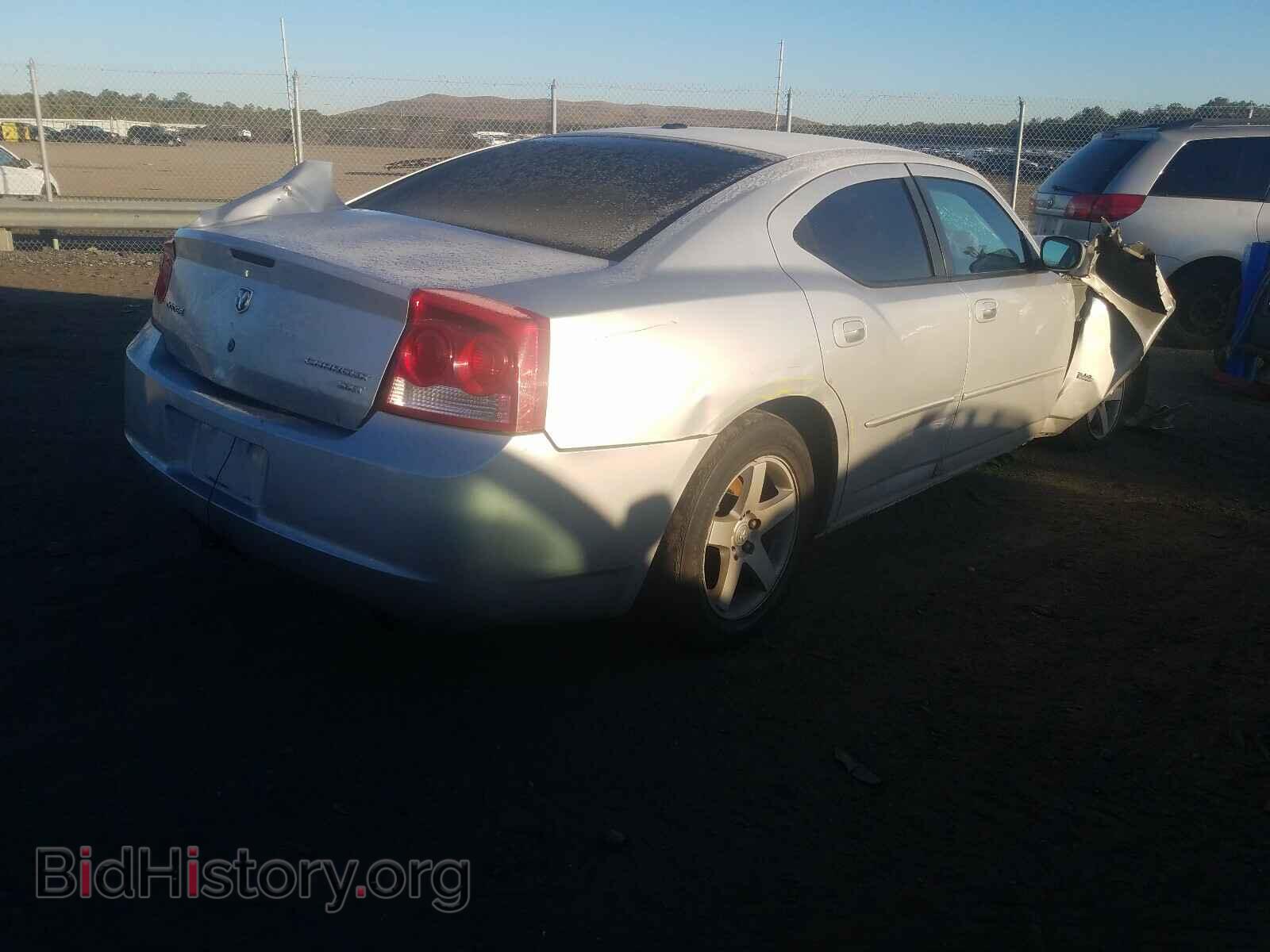 2010 DODGE CHARGER - VIN: 2B3CA3CV6AH231762 - Фото 4