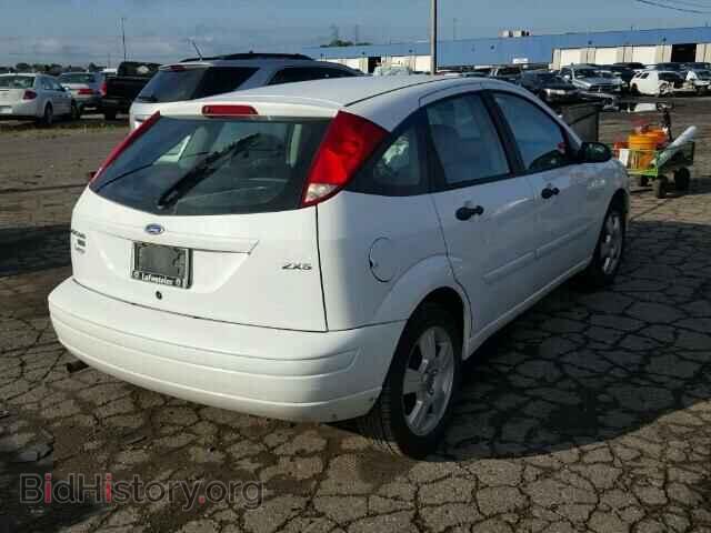 2006 FORD FOCUS - VIN: 1FAFP37N06W208240 - Фото 4