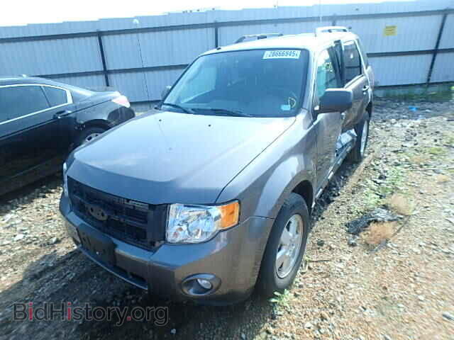2011 FORD ESCAPE - VIN: 1FMCU0D72BKC61867 - Фото 2