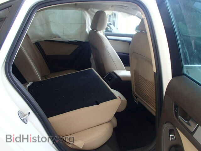 2013 AUDI A4 - VIN: WAUFFAFL2DN012348 - Фото 6