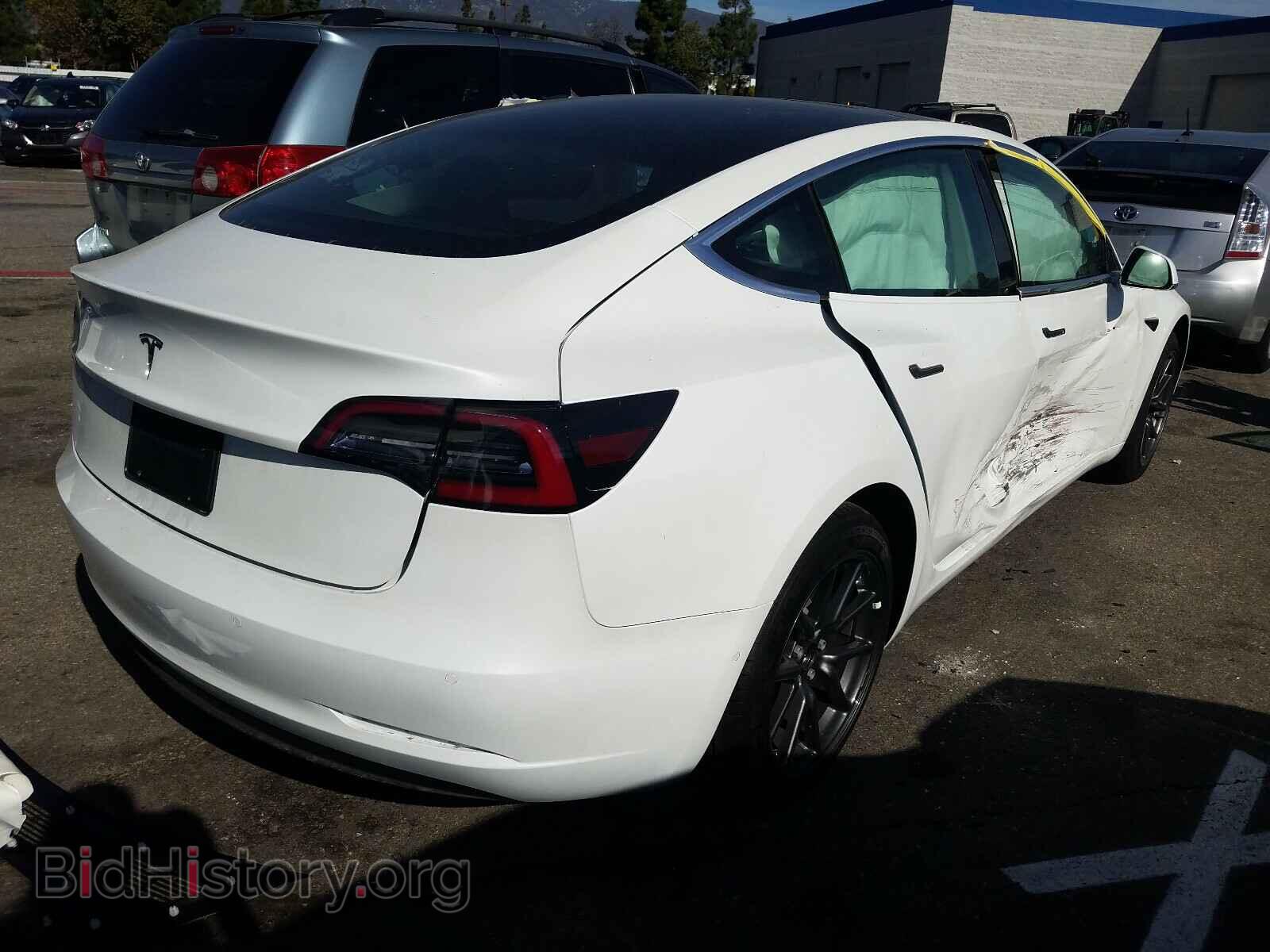 2019 TESLA MODEL 3 - VIN: 5YJ3E1EA5KF482717 - Фото 4