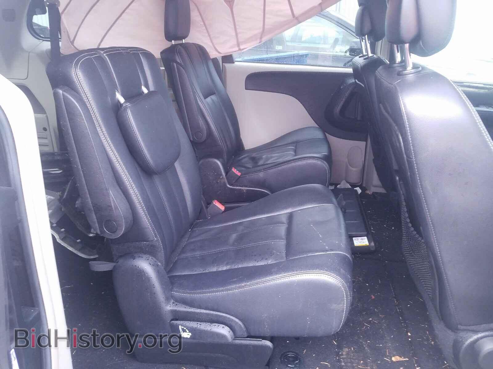 2015 CHRYSLER TOWN & COU - VIN: 2C4RC1BG2FR644614 - Фото 6
