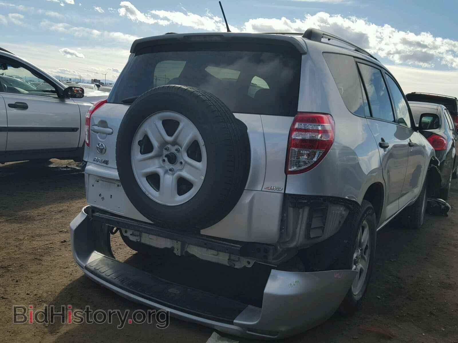 2012 TOYOTA RAV4 - VIN: 2T3BF4DV3CW215716 - Фото 4