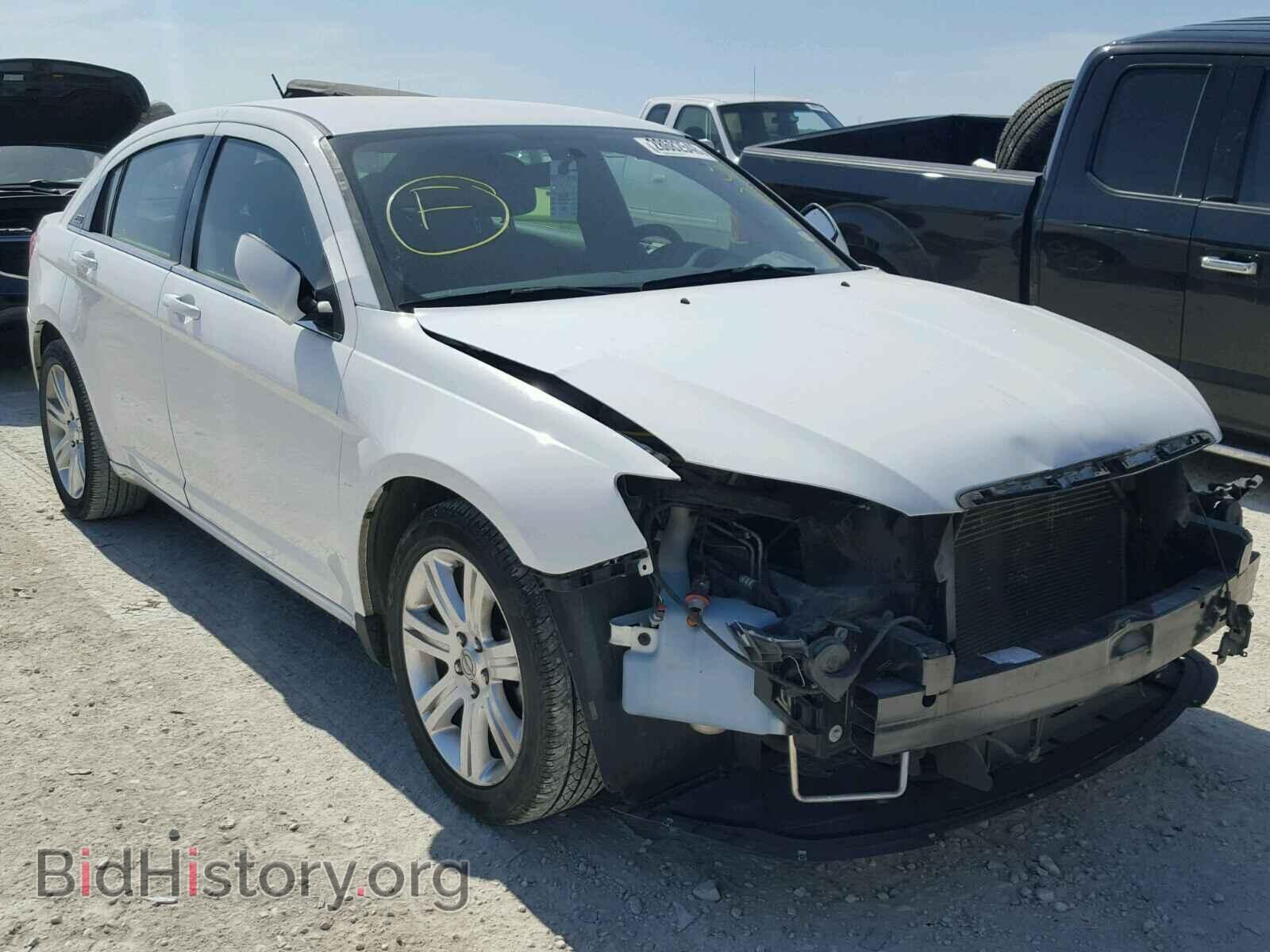 Фотография 1C3CCBAB2CN318732 - CHRYSLER 200 2012