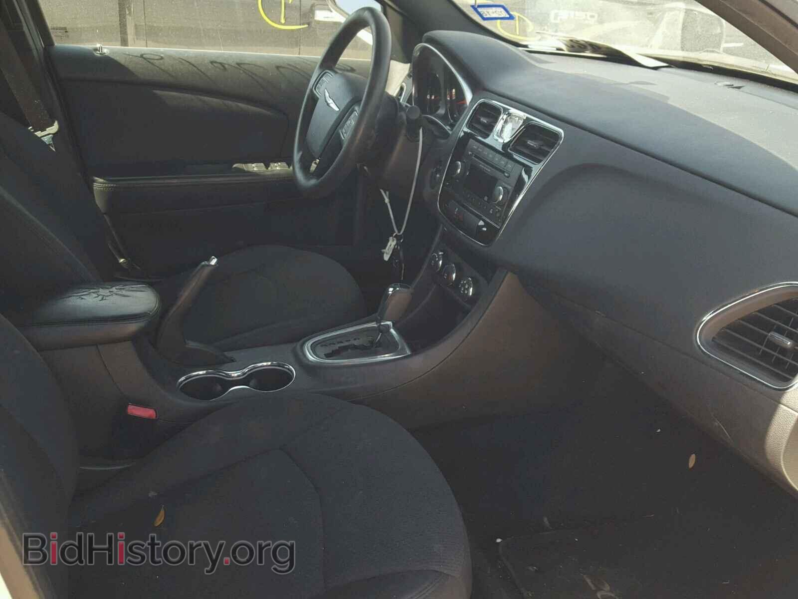 2012 CHRYSLER 200 - VIN: 1C3CCBAB2CN318732 - Фото 5