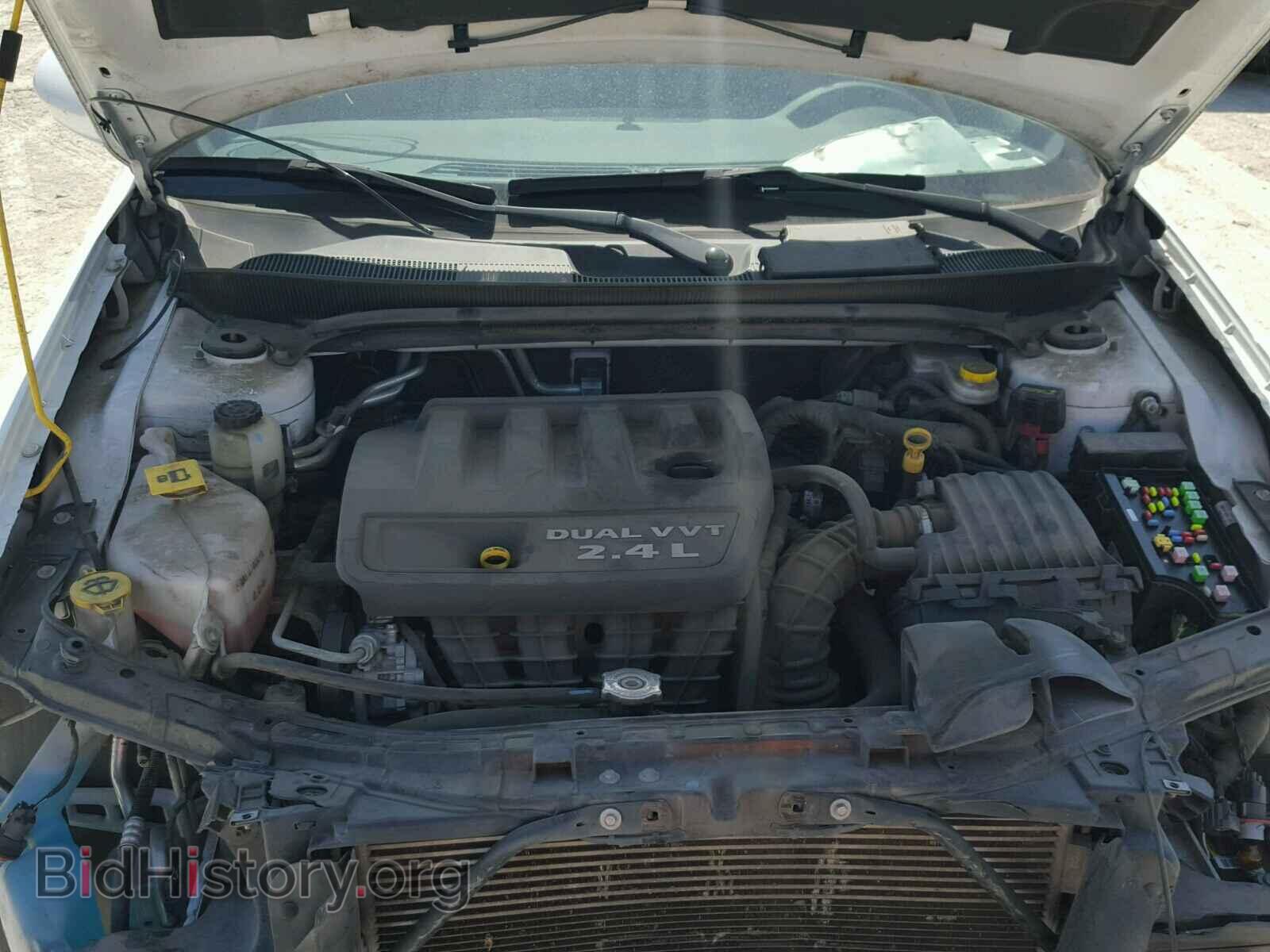 2012 CHRYSLER 200 - VIN: 1C3CCBAB2CN318732 - Фото 7