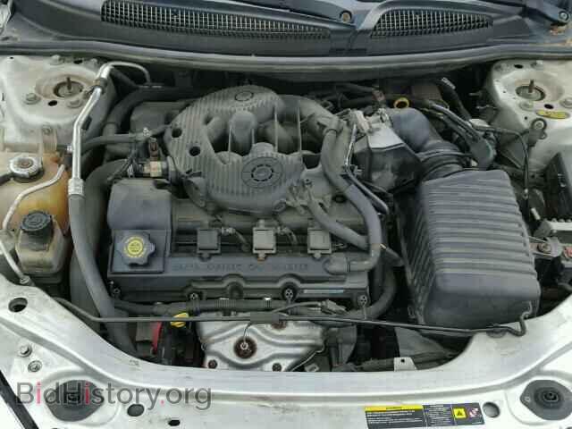 2004 CHRYSLER SEBRING - VIN: 1C3EL75R84N267865 - Фото 7