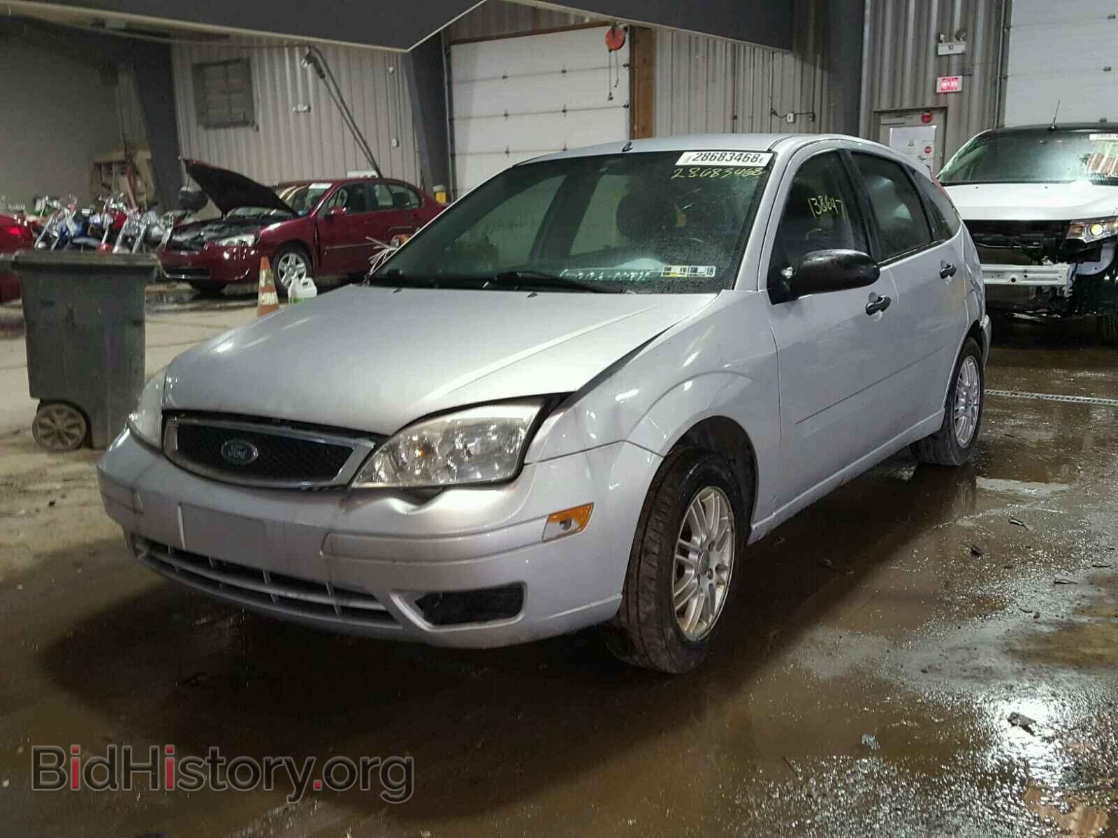 2007 FORD FOCUS - VIN: 1FAHP37N37W156127 - Фото 2