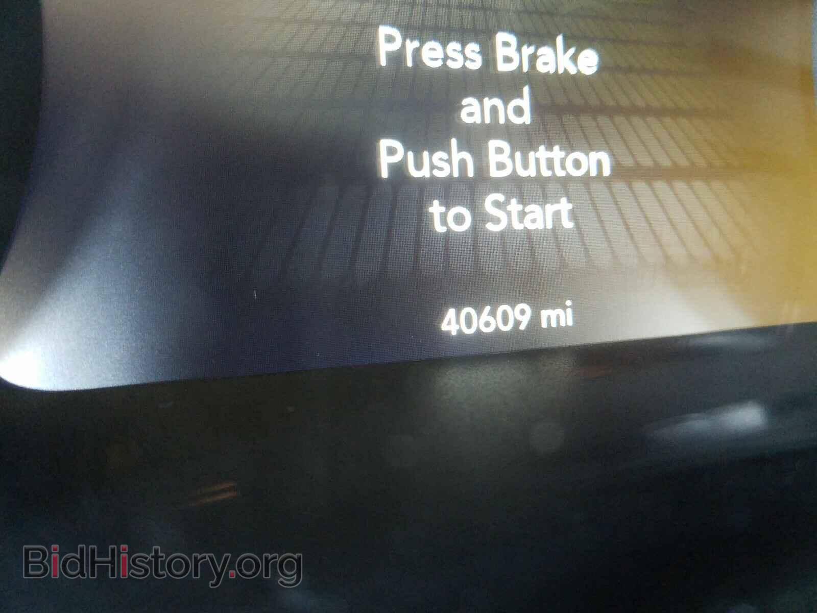2017 DODGE CHALLENGER - VIN: 2C3CDZFJ4HH594061 - Фото 8