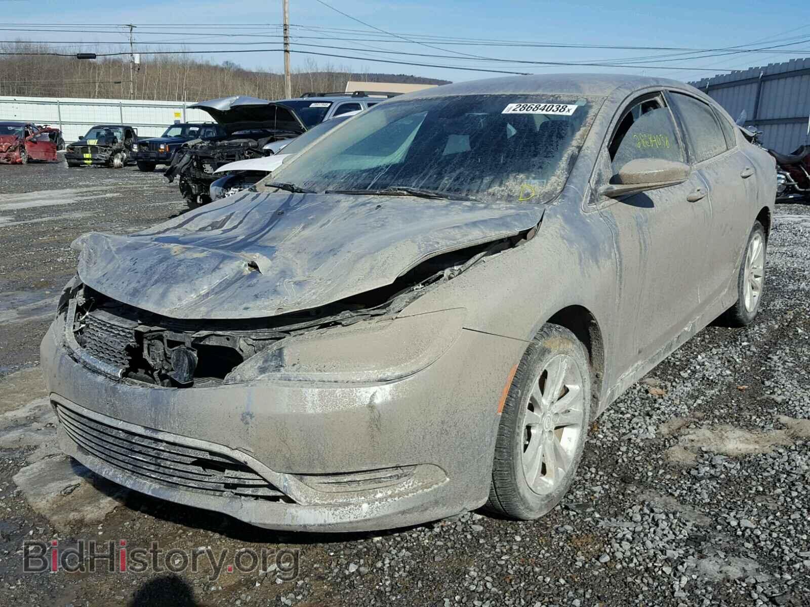 2015 CHRYSLER 200 - VIN: 1C3CCCAB0FN720257 - Photo 2