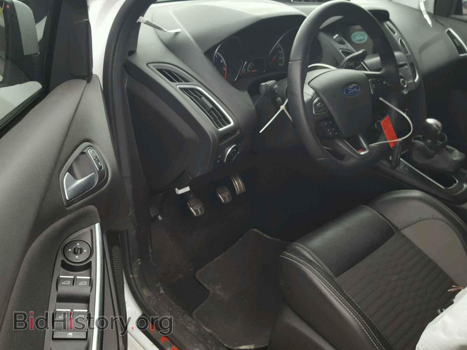 2016 FORD FOCUS - VIN: 1FADP3L95GL234156 - Photo 9