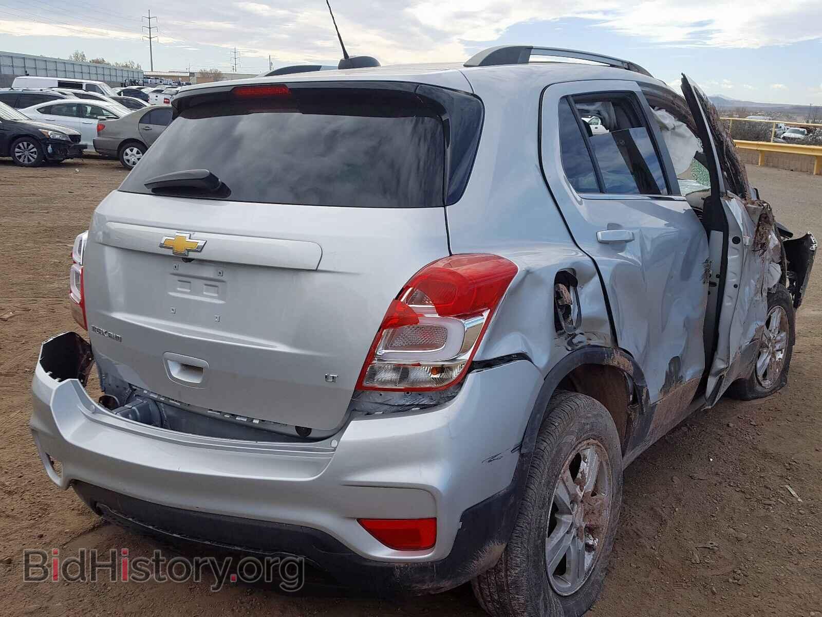2017 CHEVROLET TRAX - VIN: 3GNCJPSB8HL179444 - Фото 4
