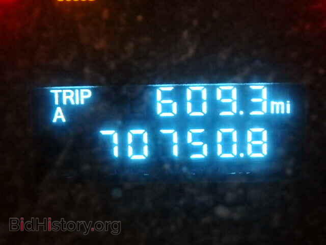 2008 FORD FOCUS - VIN: 1FAHP32N68W233761 - Фото 8